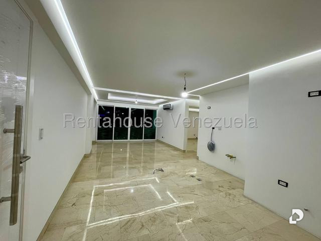 Apartamento en El Rosal, Caracas – 1