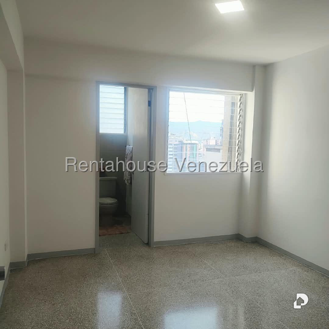 Apartamento en Parroquia La Candelaria, Caracas – 11