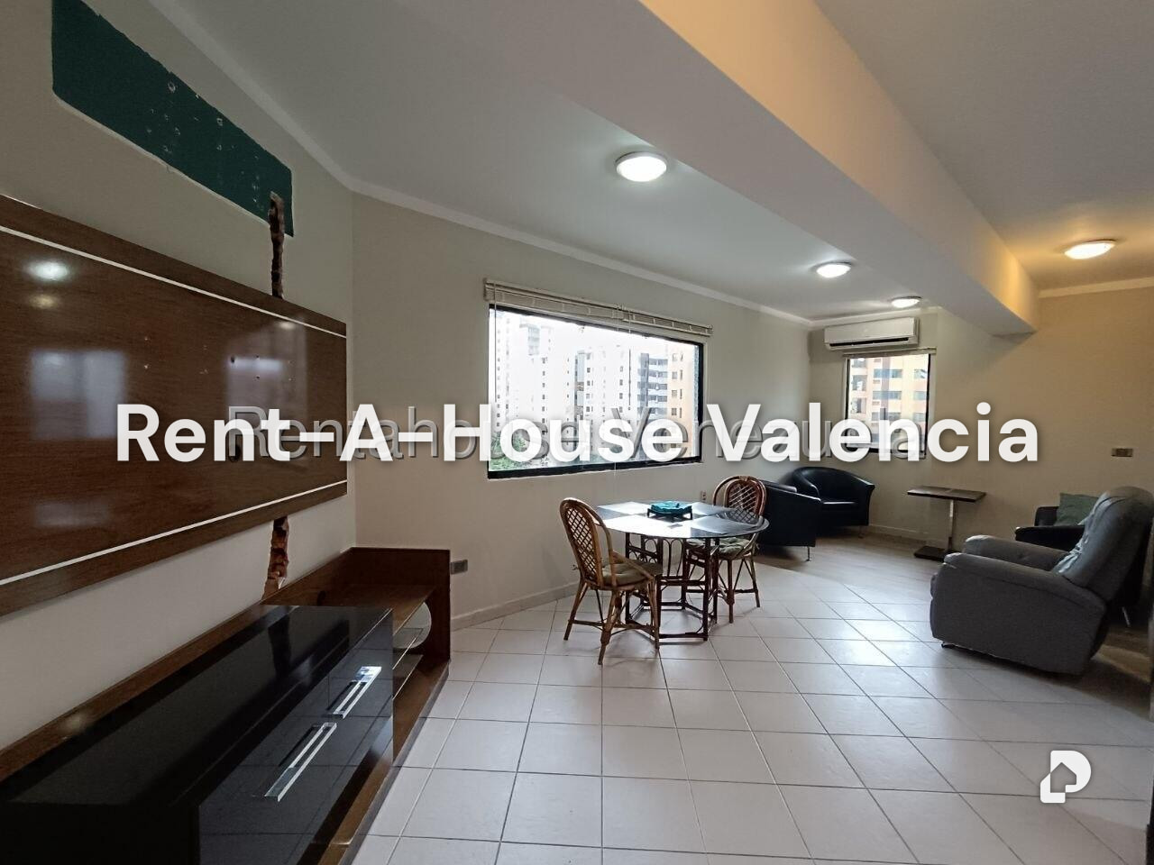 Apartamento en Los Mangos, Valencia