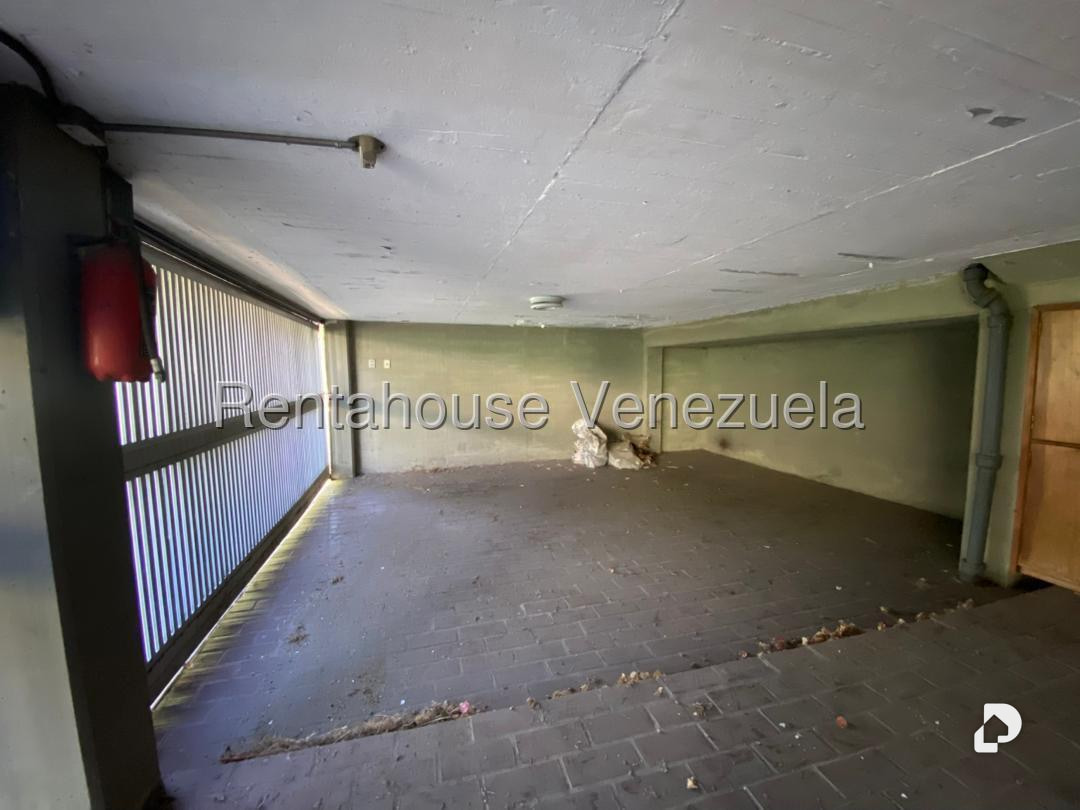 Casa en El Marqués, Caracas – 27