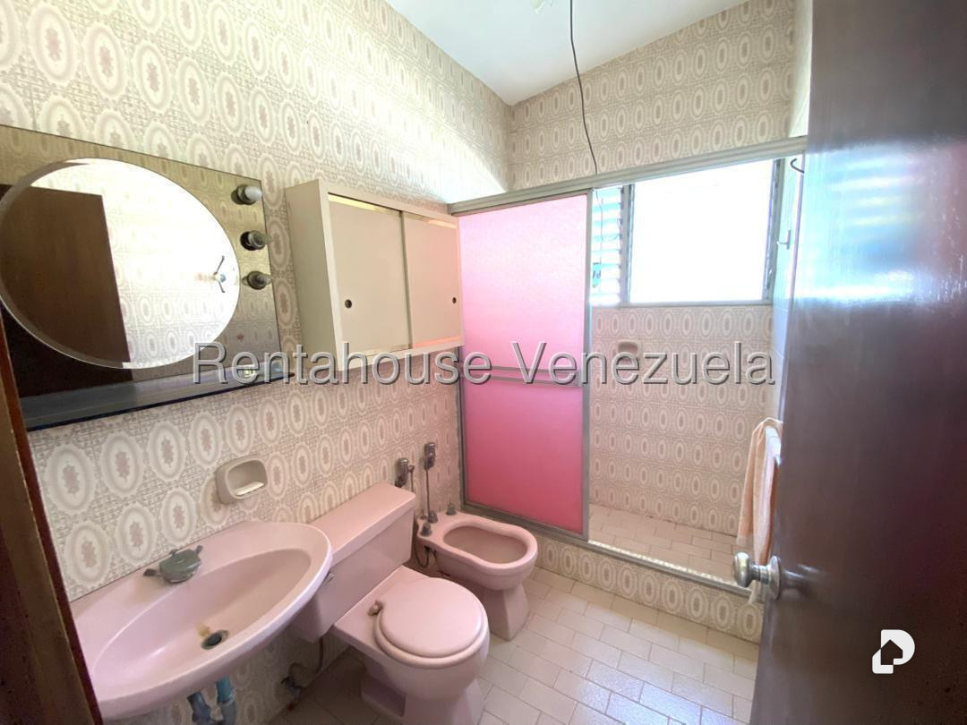 Casa en El Marqués, Caracas – 21