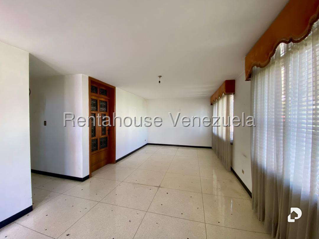 Casa en El Marqués, Caracas – 10