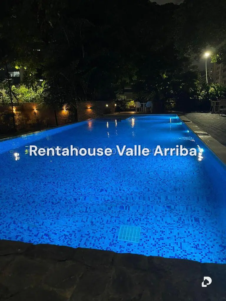 Apartamento en Campo Alegre, Caracas – 25