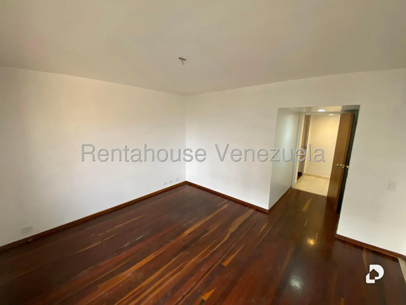 Apartamento en Santa Eduvigis, Caracas – 16
