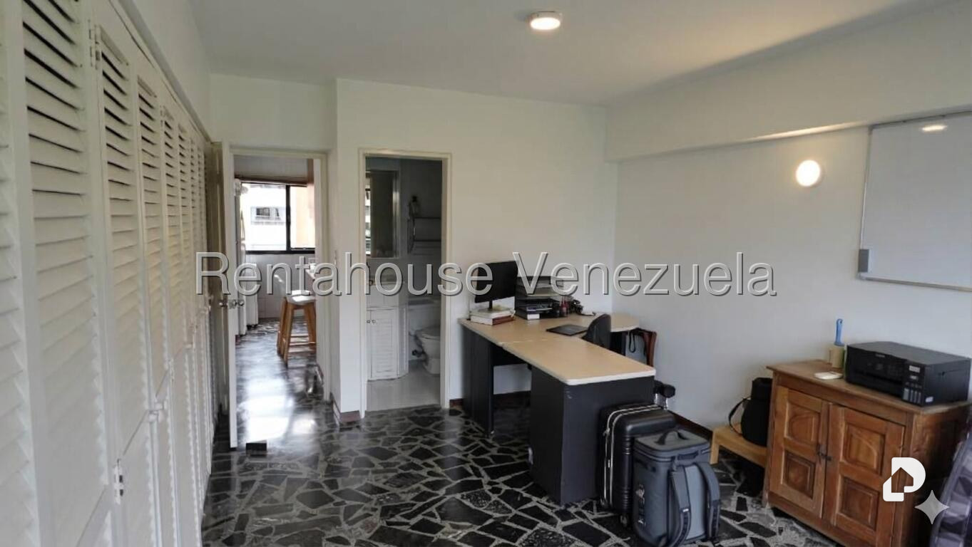 Apartamento en Colinas de Valle Arriba, Caracas