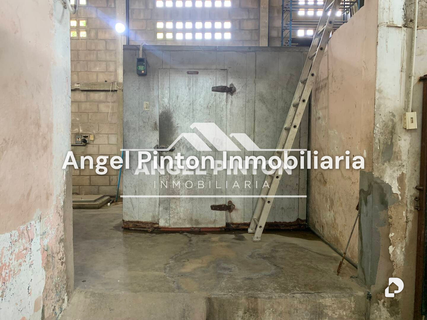 Local comercial en Las Lomas, Maracaibo – 12