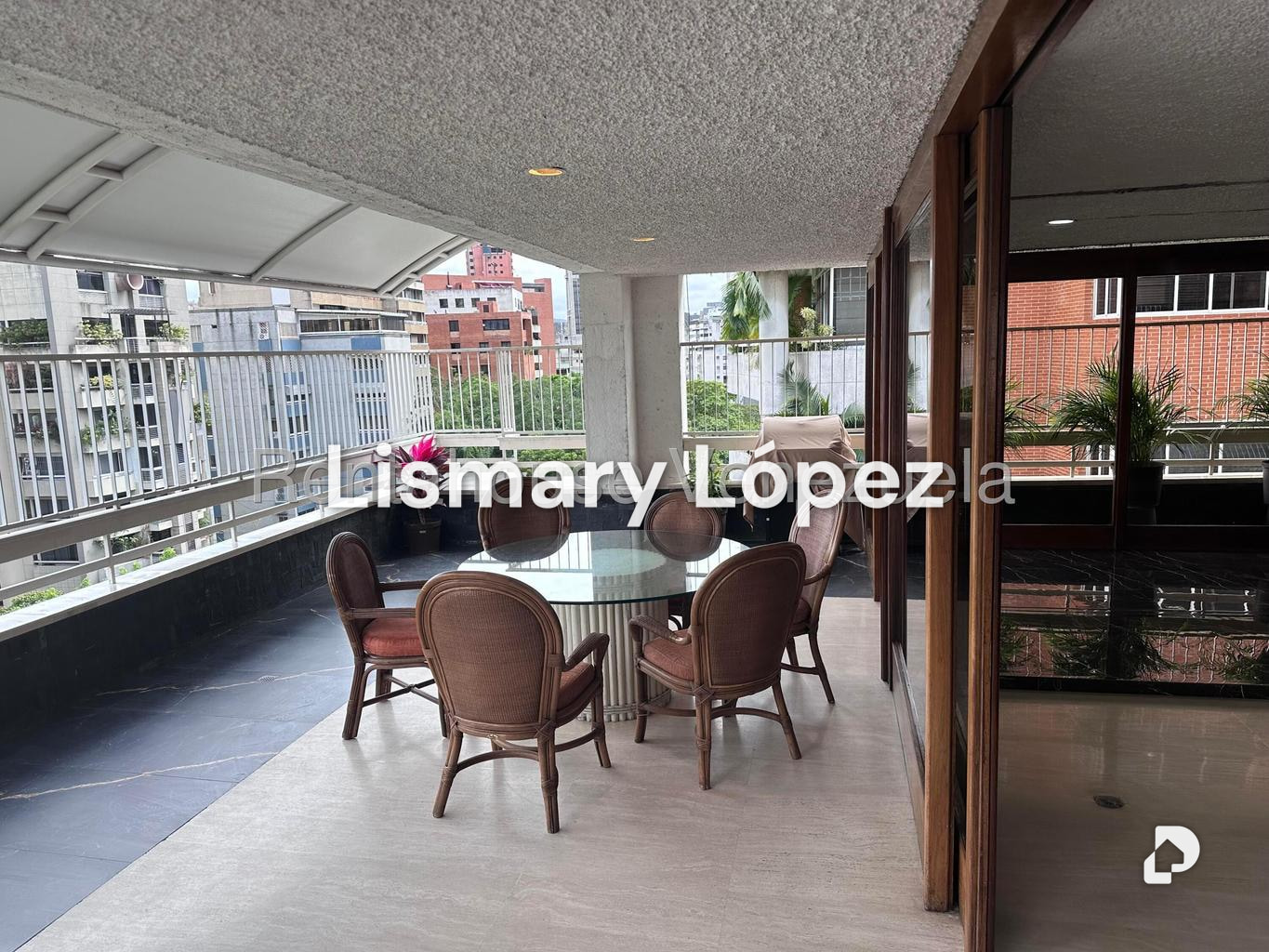 Apartamento en La Florida, Caracas – 14