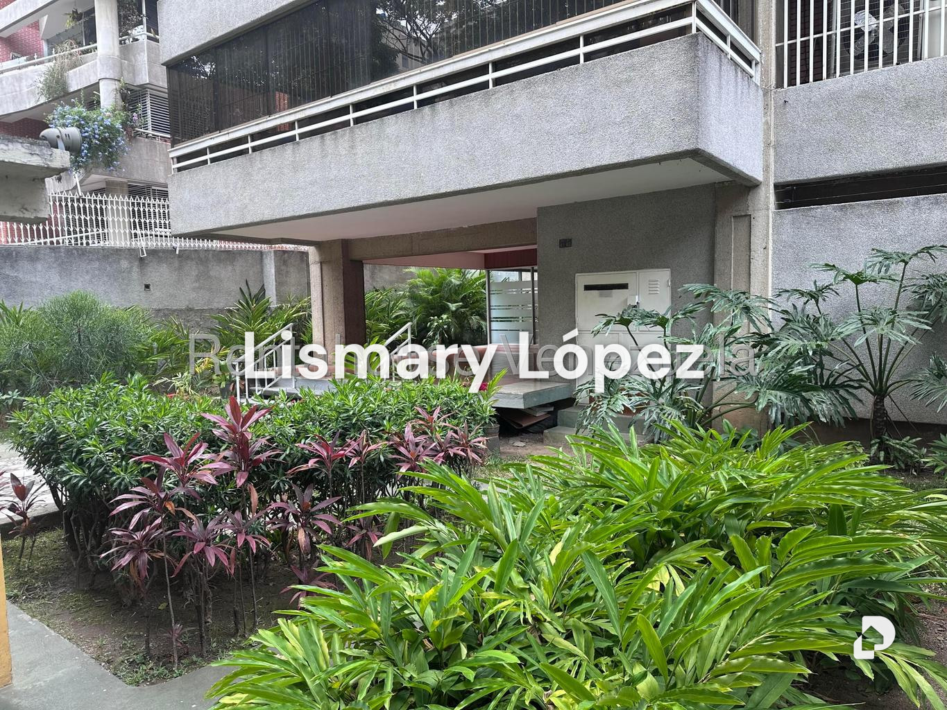 Apartamento en La Florida, Caracas – 1