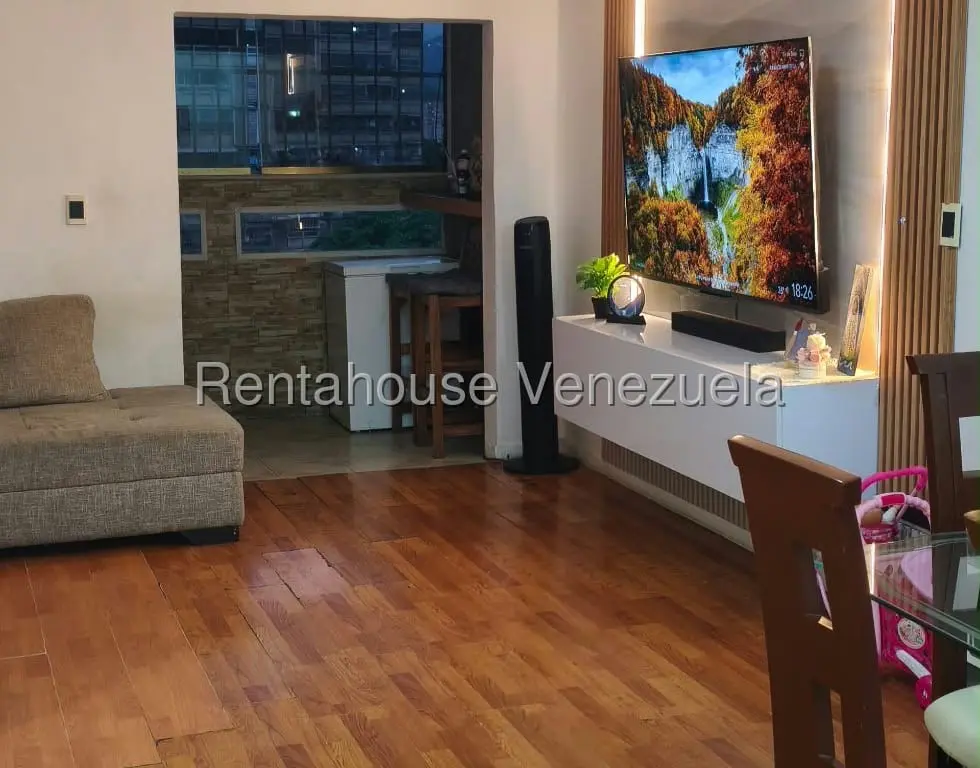 Apartamento en Longaray, Caracas - 1