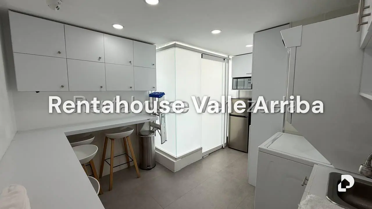 Local comercial en El Hatillo, Caracas – 28
