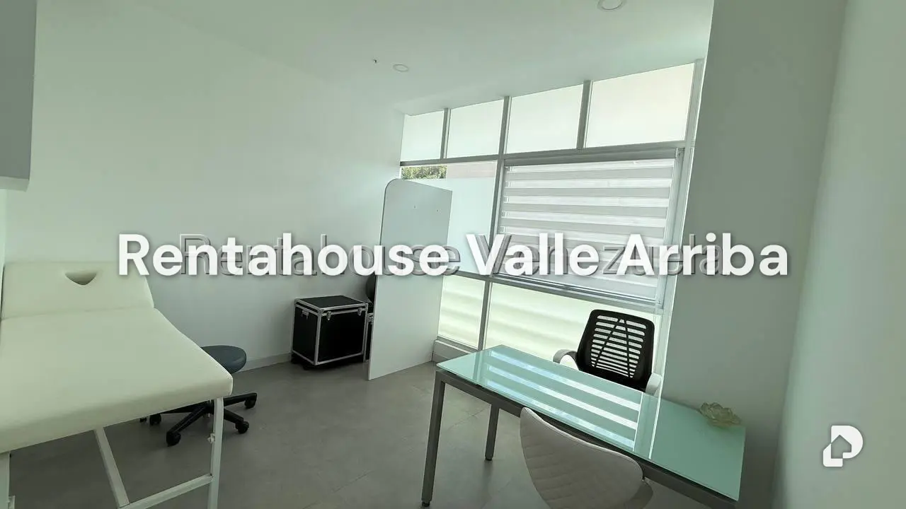 Local comercial en El Hatillo, Caracas – 19