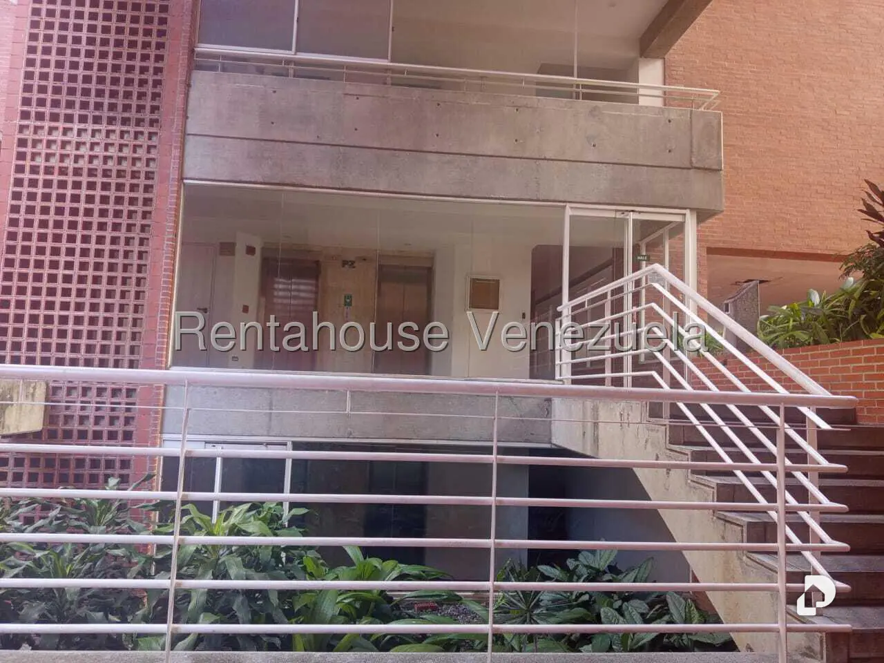 Apartamento en Boleíta Norte, Caracas – 24