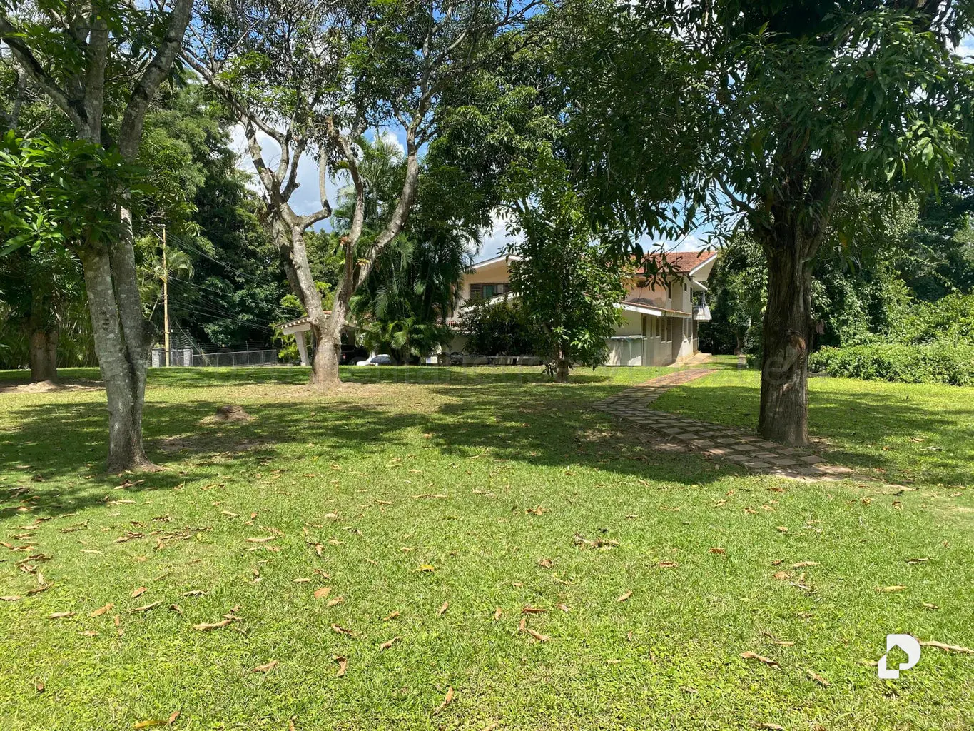 Casa en Valle Arriba, Caracas – 13