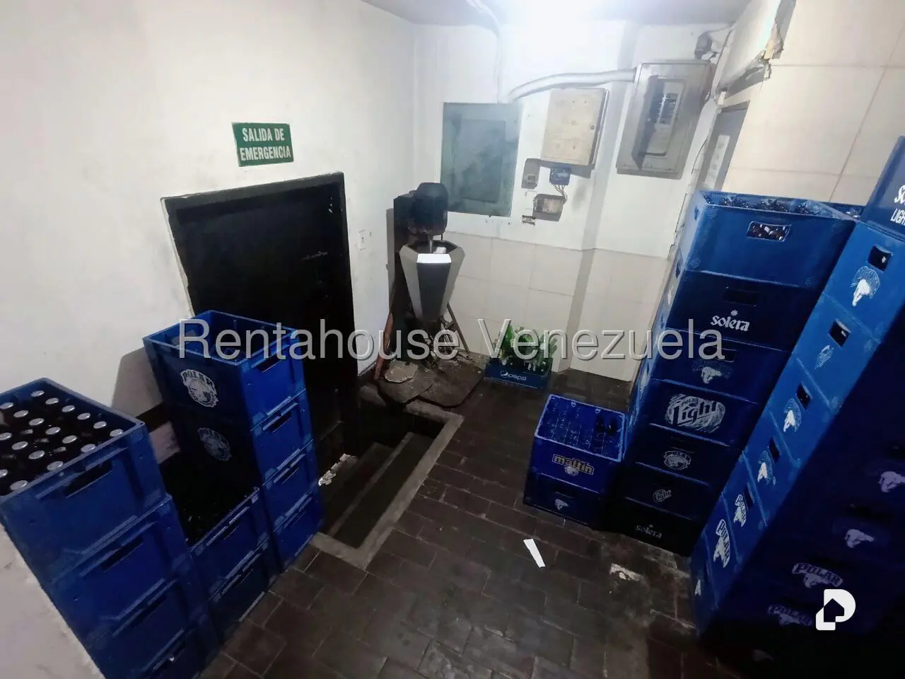 Local comercial en Boleíta Norte, Caracas – 15