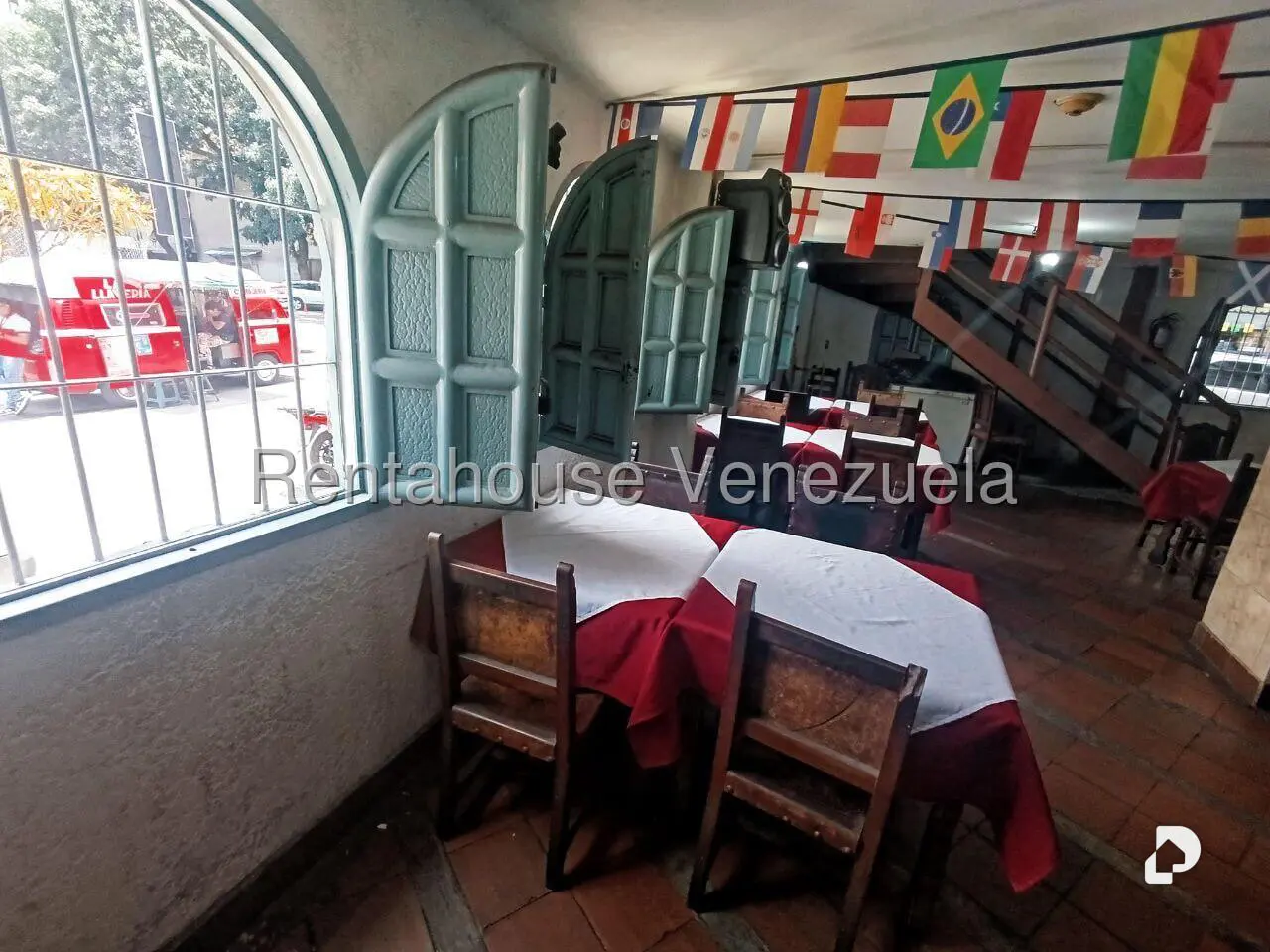 Local comercial en Boleíta Norte, Caracas – 13