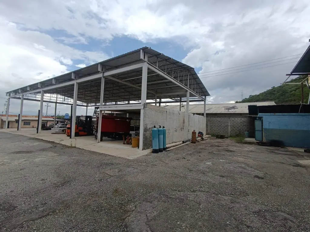 Warehouse in San Diego - 1