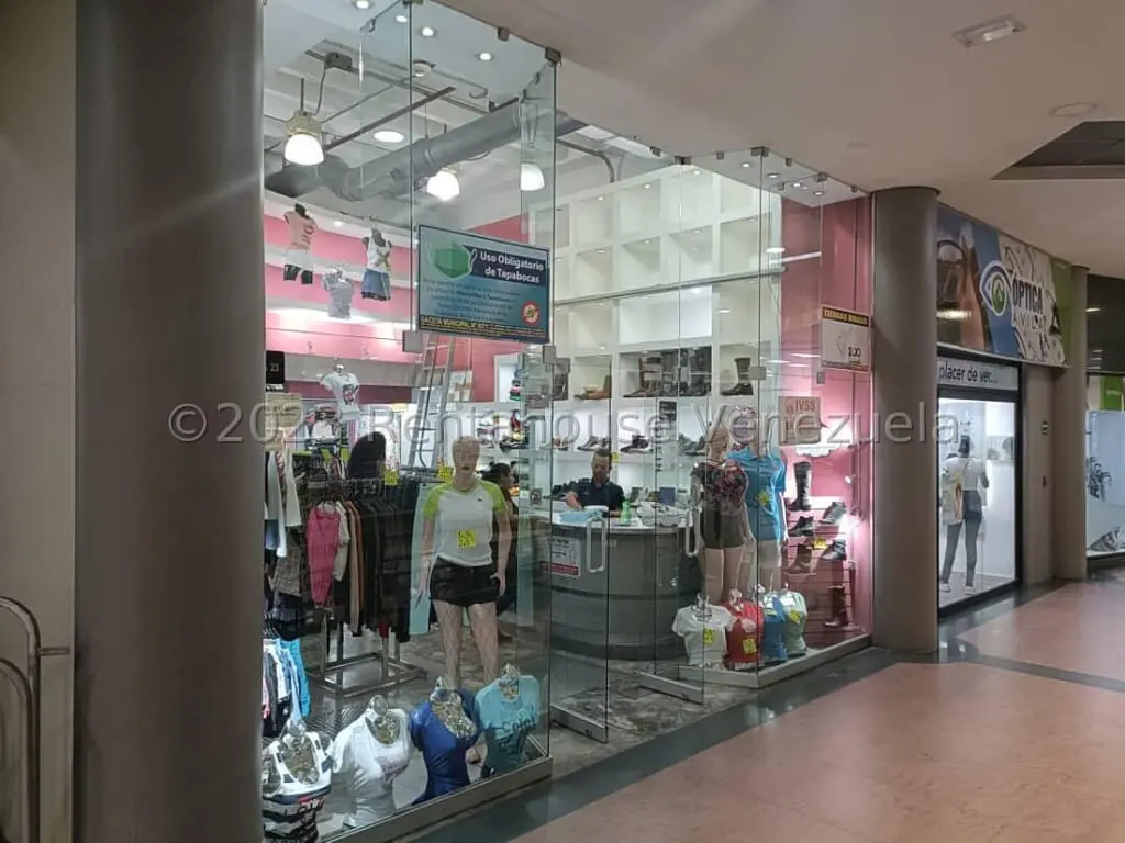Commercial space in El Paraíso, Caracas - 1