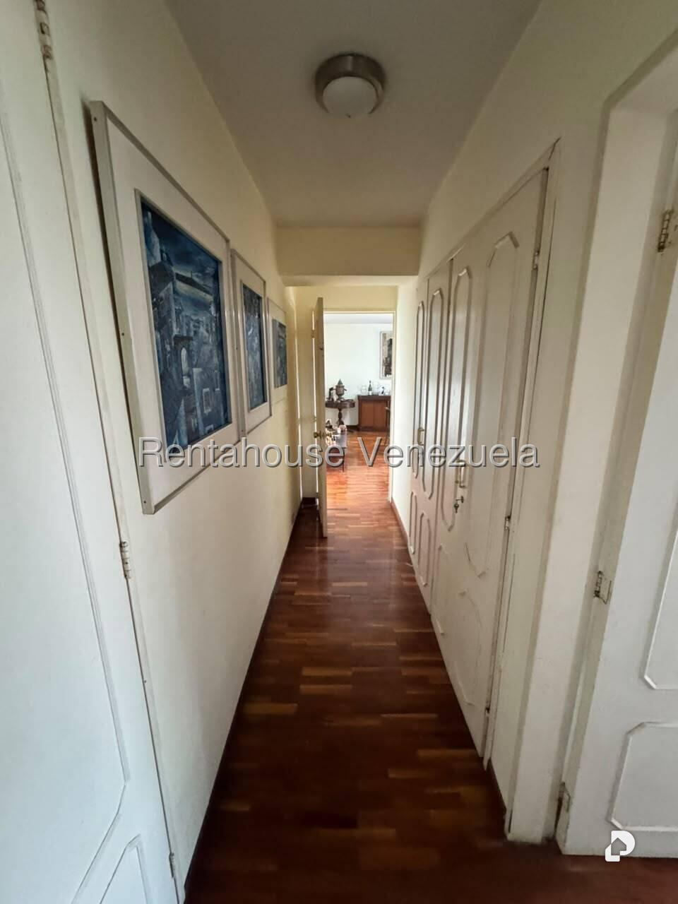 Apartamento en Los Naranjos (del Cafetal), Caracas – 24