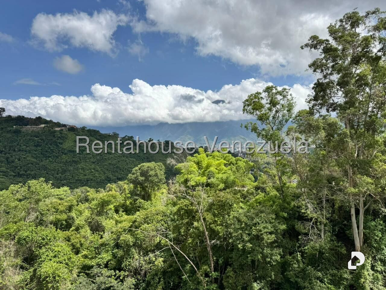 Apartamento en Los Naranjos (del Cafetal), Caracas – 26
