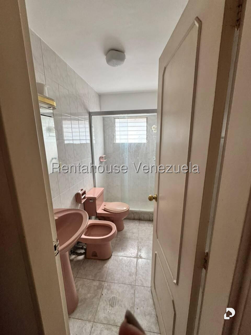 Apartamento en Los Naranjos (del Cafetal), Caracas – 32