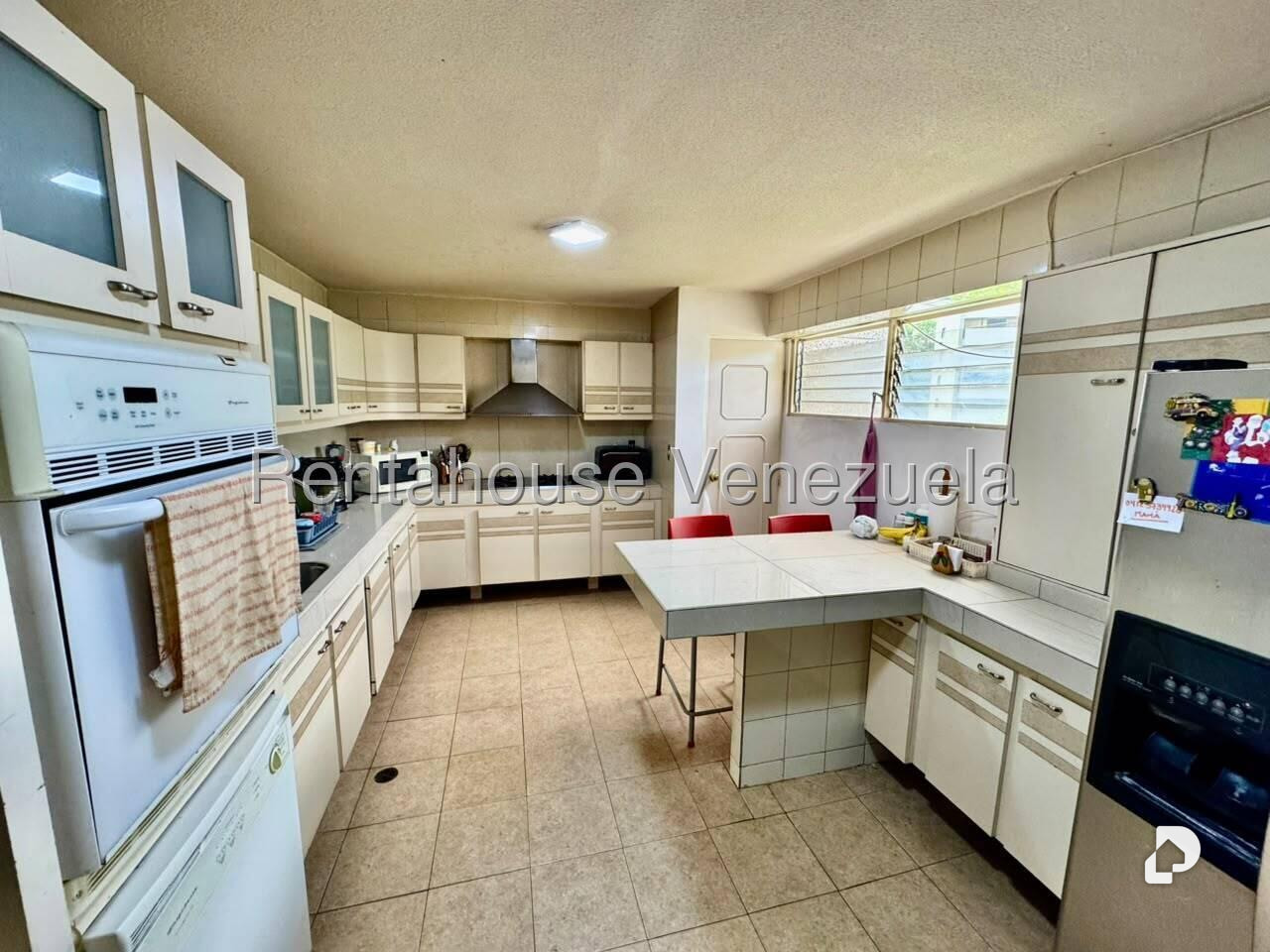 Apartamento en Los Naranjos (del Cafetal), Caracas – 11