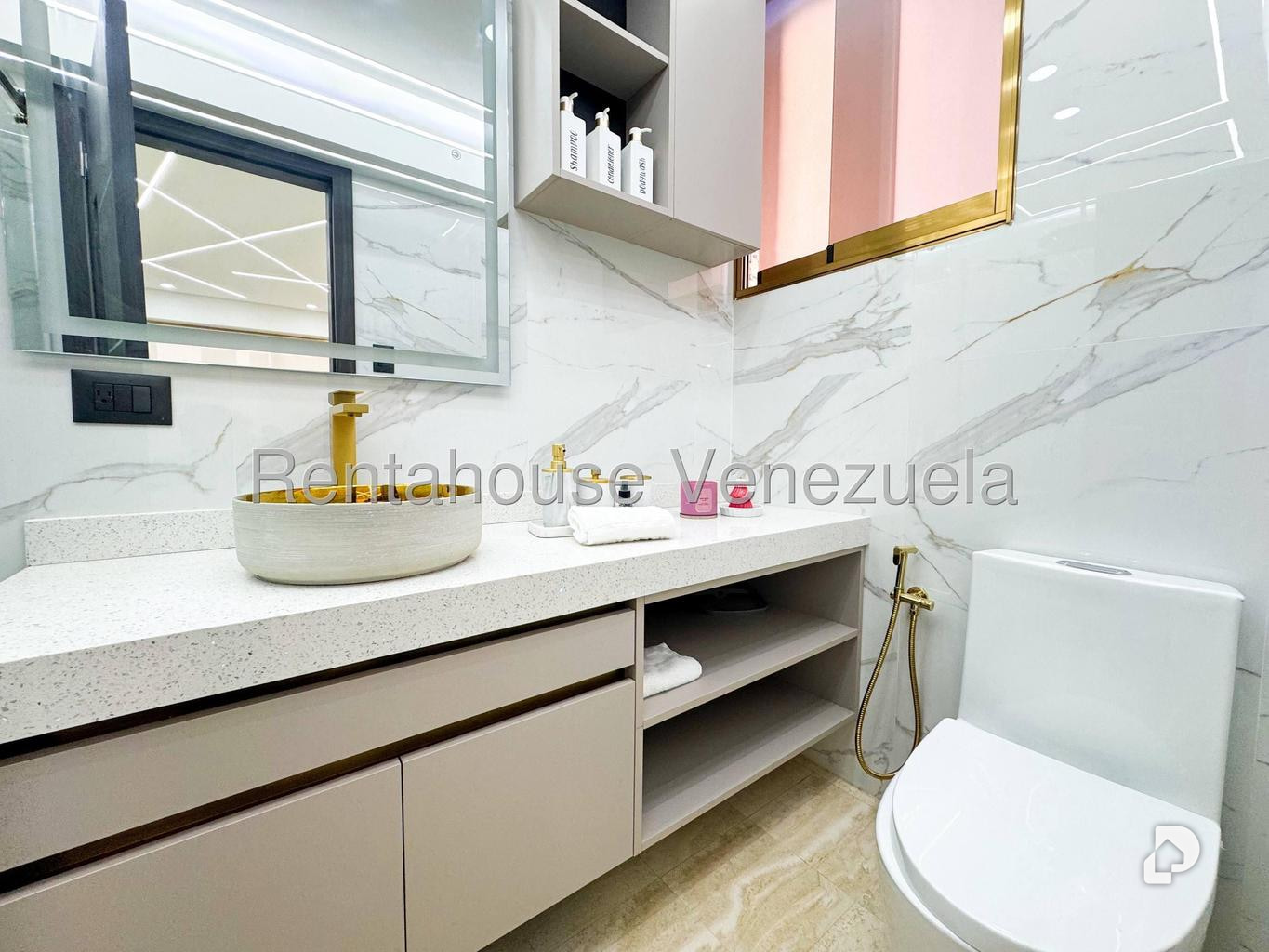 Apartamento en Las Mercedes, Caracas