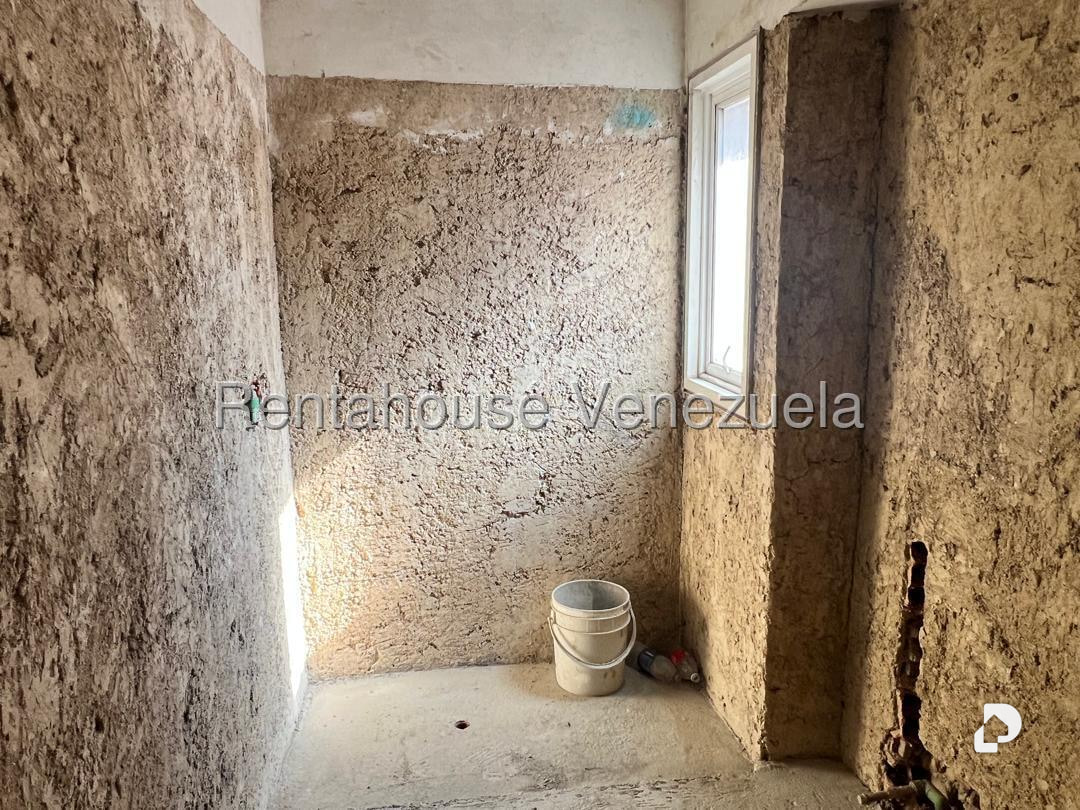 Apartamento en El Rosal, Caracas – 21