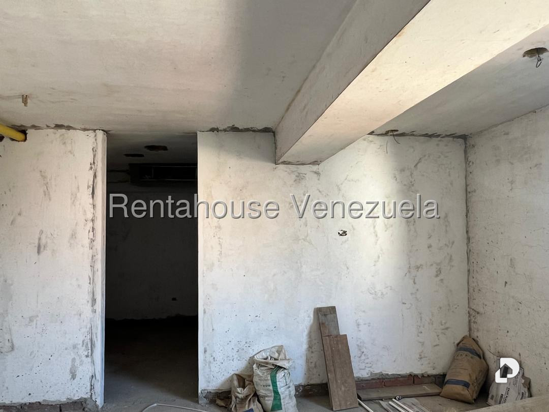 Apartamento en El Rosal, Caracas – 17