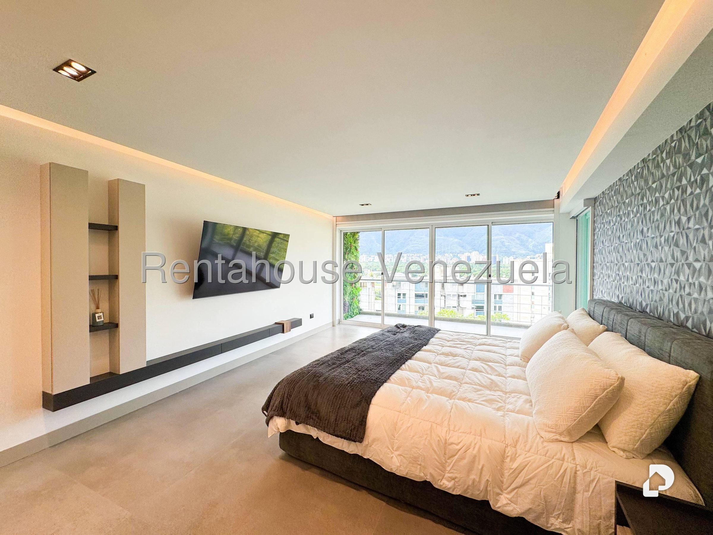 Apartment in Lomas de Chuao, Caracas – 25