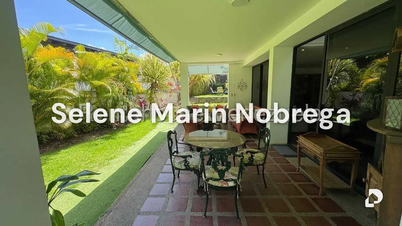 House in Colinas de Tamanaco, Caracas – 4
