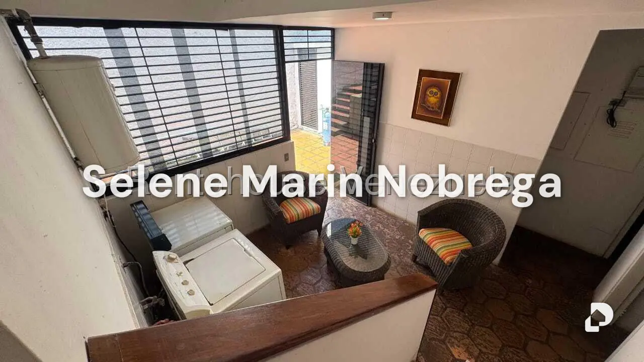 House in Colinas de Tamanaco, Caracas – 18