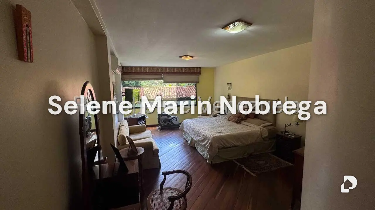 House in Colinas de Tamanaco, Caracas – 20