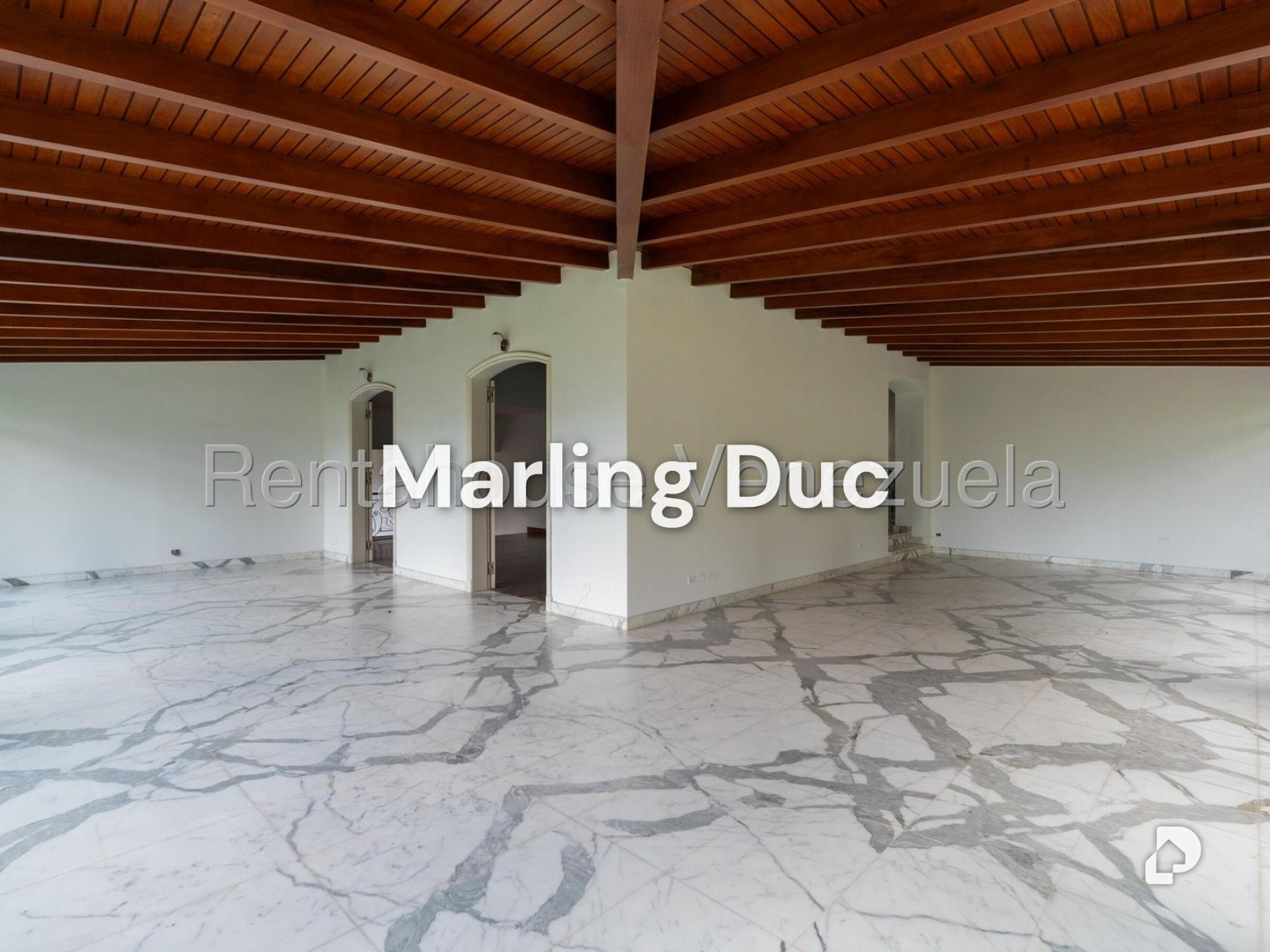 Casa en La Lagunita, Caracas – 8