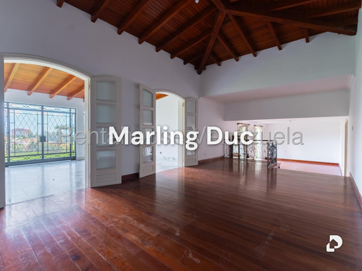 Casa en La Lagunita, Caracas – 6