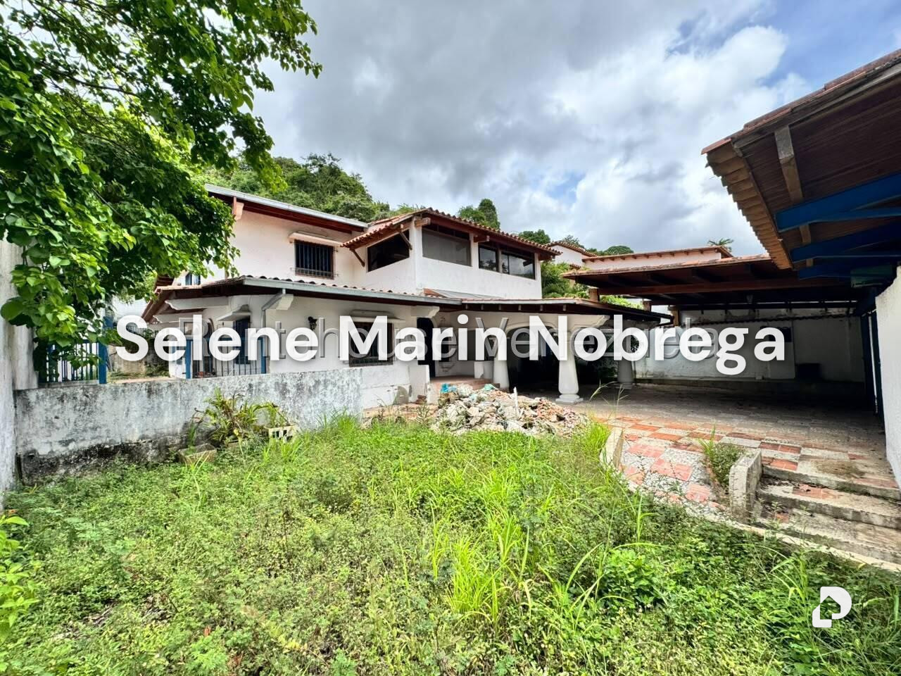 Casa en Santa Paula, Caracas – 4
