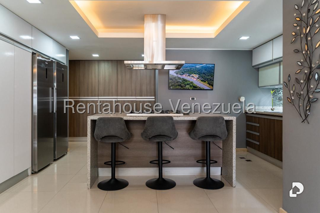 Apartamento en Los Naranjos (del Cafetal), Caracas – 12