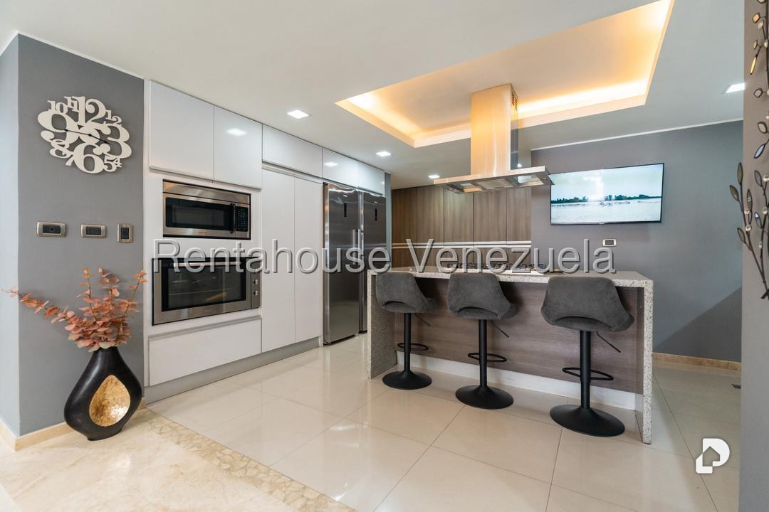 Apartamento en Los Naranjos (del Cafetal), Caracas – 11