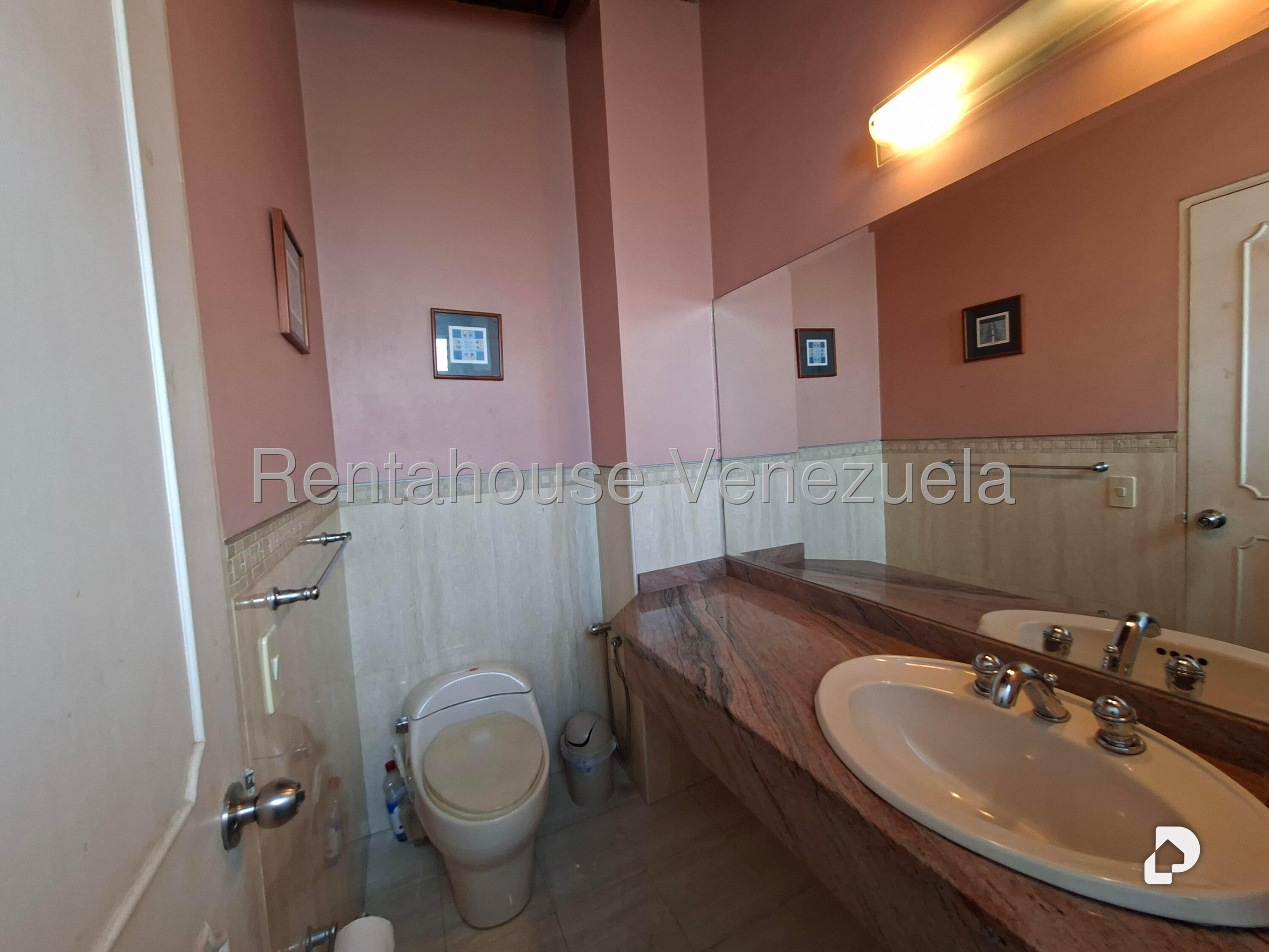 Apartamento en Terrazas del Ávila, Caracas