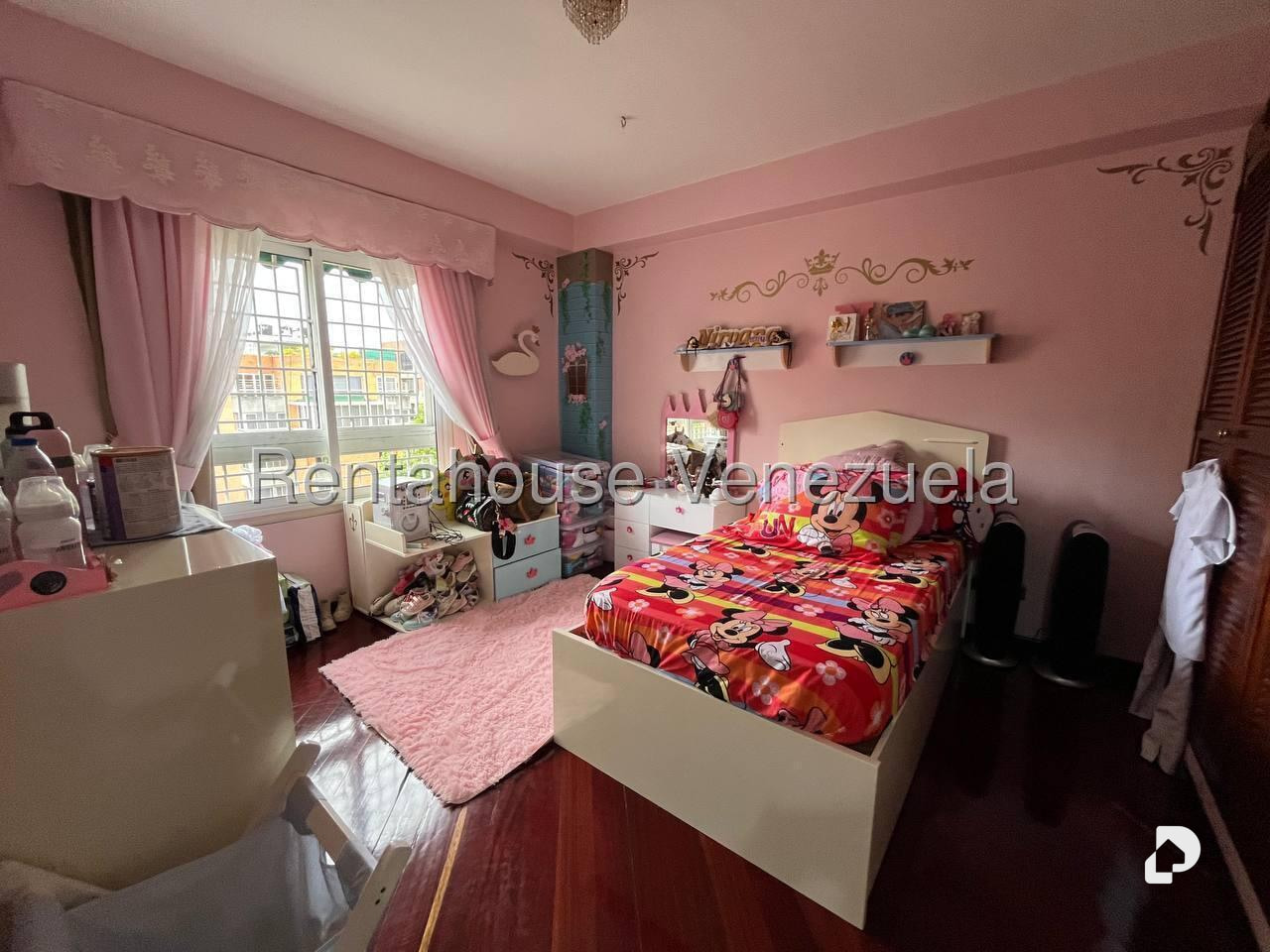 Apartamento en Campo Alegre, Caracas – 12