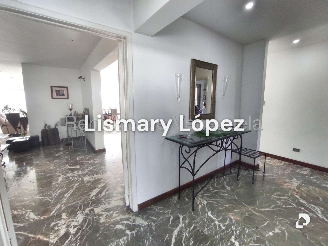 Casa en Santa Paula, Caracas – 3