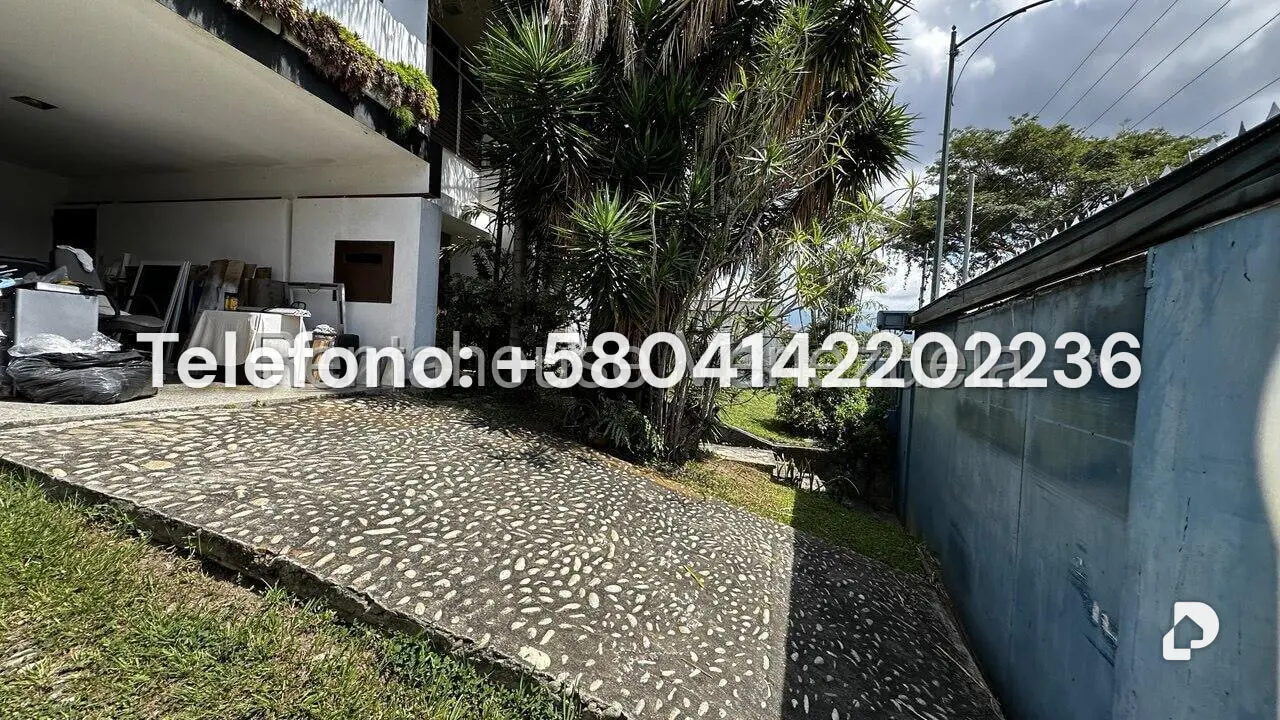 Casa en Prados del Este, Caracas – 16