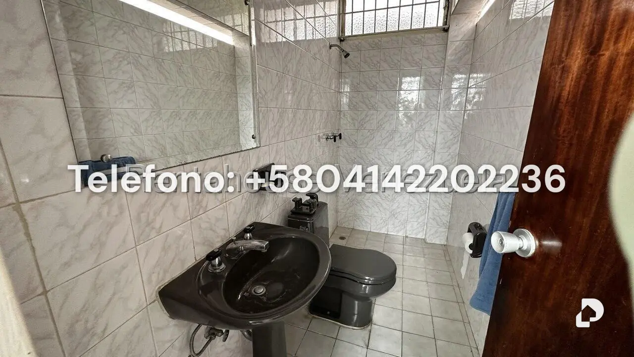 Casa en Prados del Este, Caracas – 15