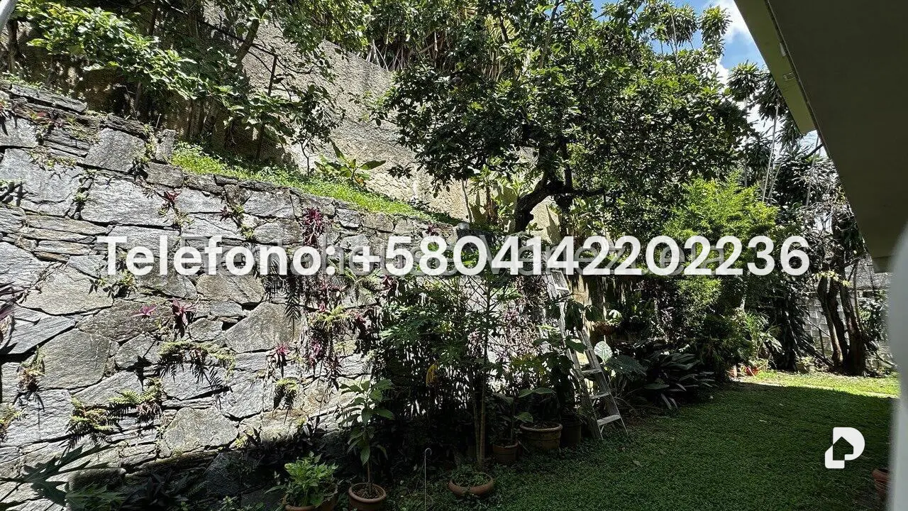Casa en Prados del Este, Caracas – 28