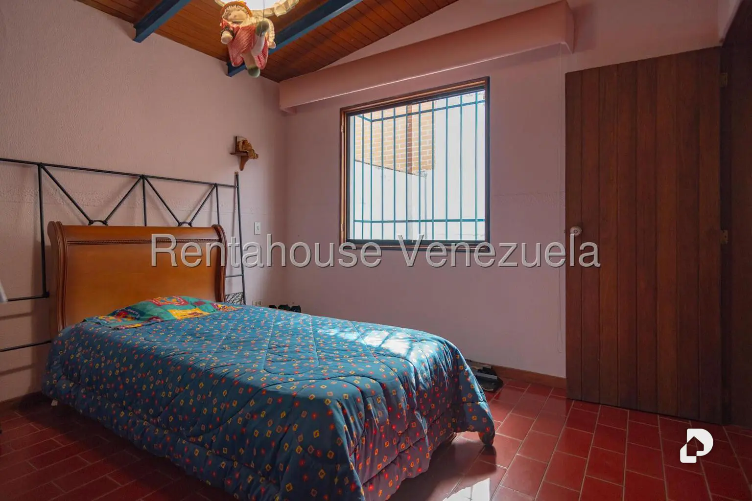 Casa en Prados del Este, Caracas – 17