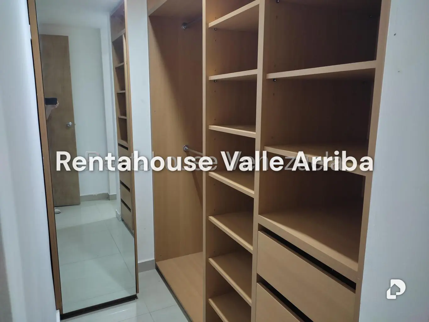 Apartamento en La Boyera, Caracas – 19
