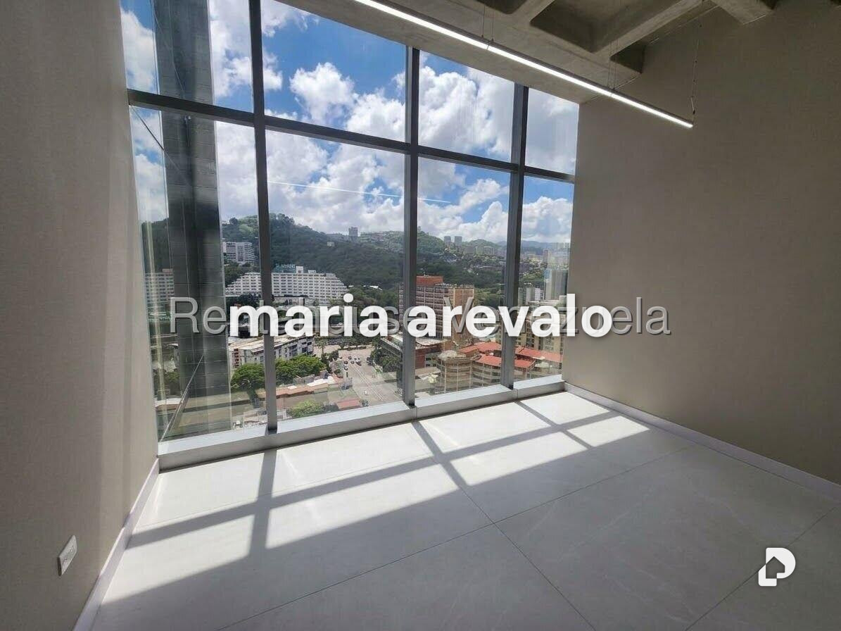 Oficina en Las Mercedes, Caracas – 9