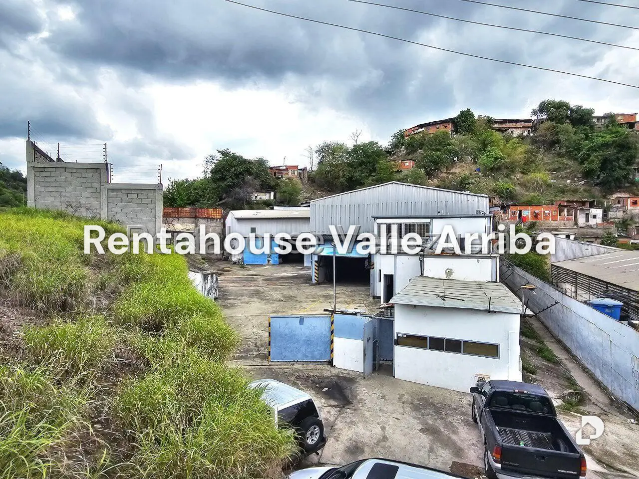 Warehouse in Los Naranjos, Guarenas – 1