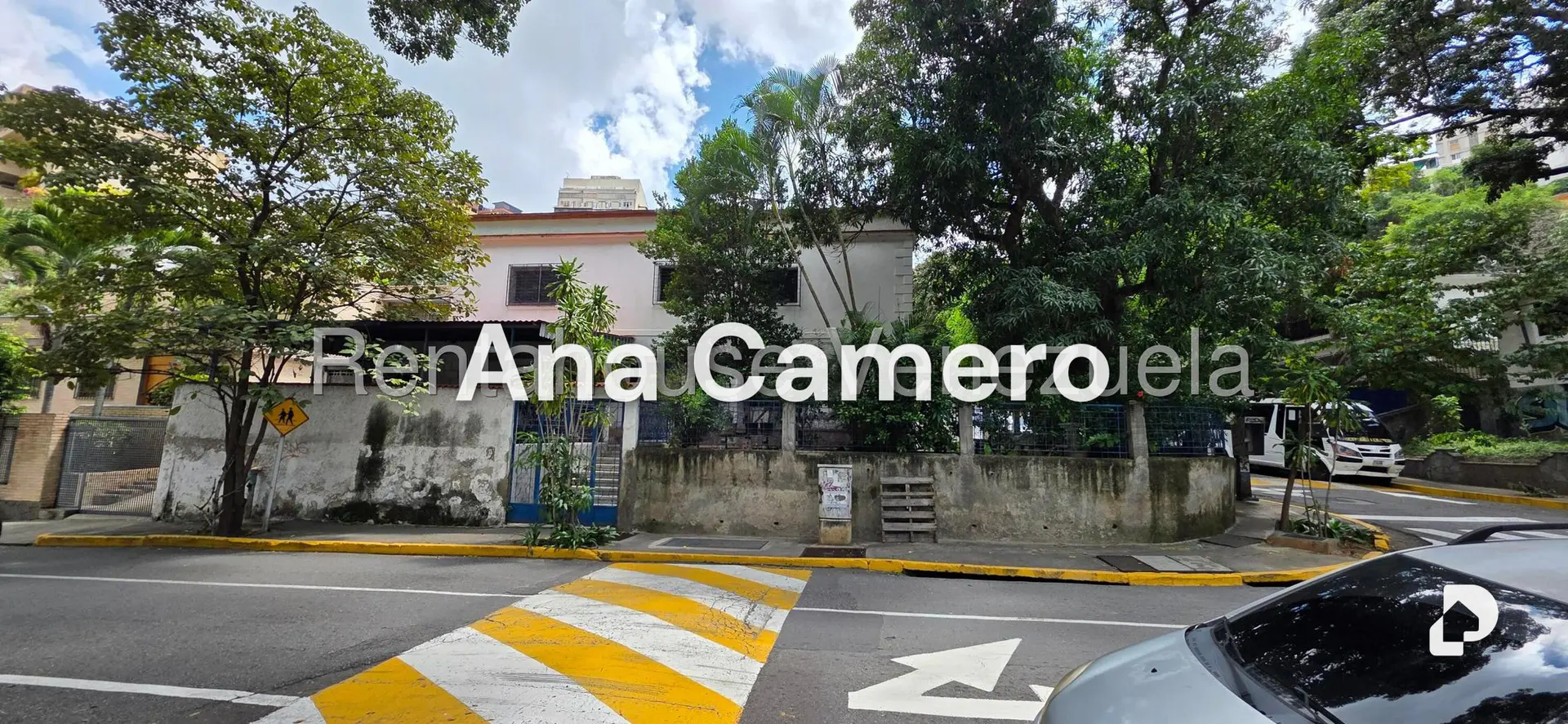 Casa en Colinas de Bello Monte, Caracas – 19