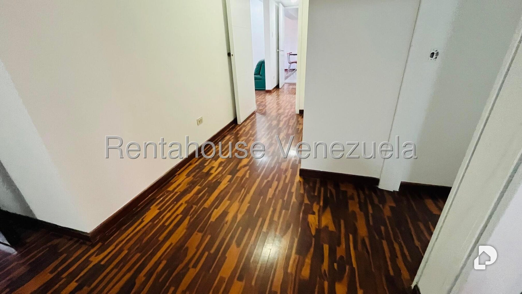Apartamento en Los Dos Caminos, Caracas – 19