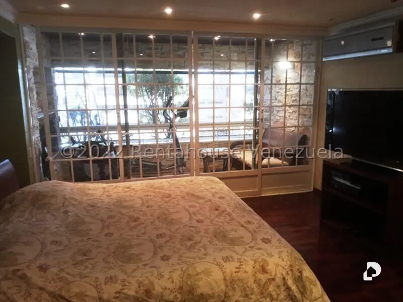 Apartamento en Santa Eduvigis, Caracas – 25